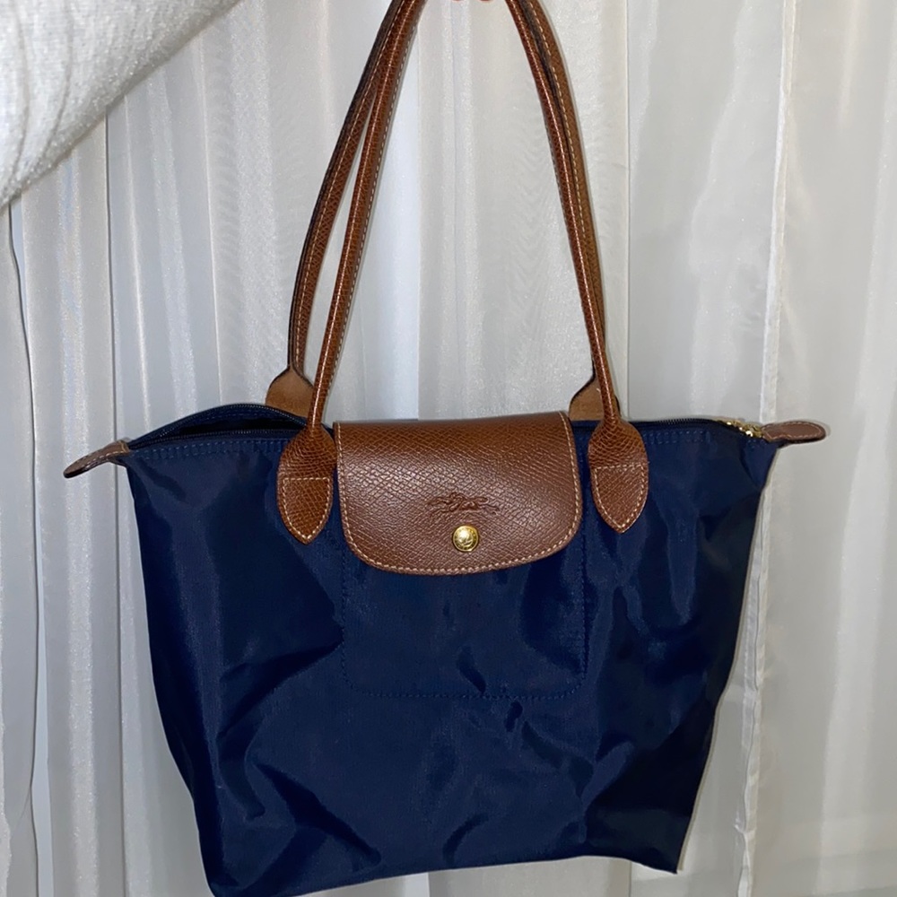 Longchamp Purse bag navy blue. Lightly used condition